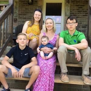 Meet your Posher, Nikki